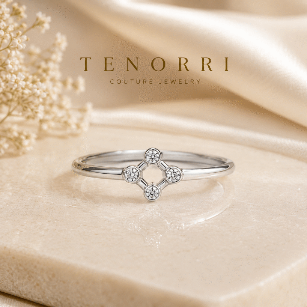 TENORRI CELESTE ring in white gold with natural diamonds